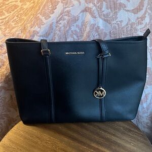 Michael Kors Elegant Black Tote Laptop Bag